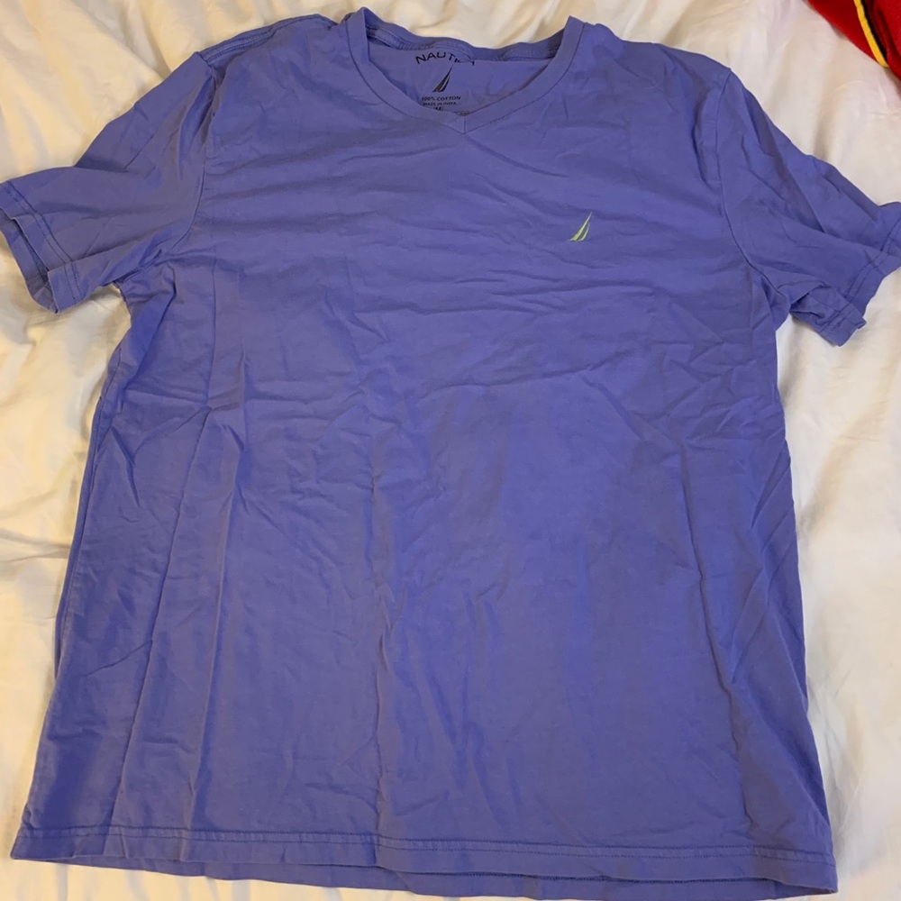 Nautica Vneck T-shirt size medium